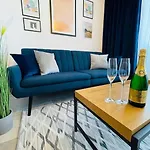Apartamento Twins Blue Blízko Centra *
