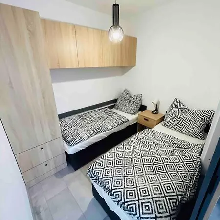 Twins Blue Blizko Centra Apartman Nagymihály