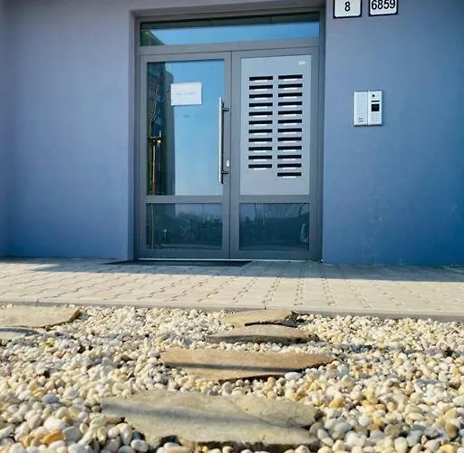 Twins Blue Blizko Centra Lejlighed *